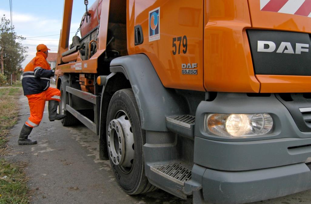 VELIKA AKCIJA GRADSKE ČISTOĆE: Zamena dotrajalih kontejnera u Beogradu