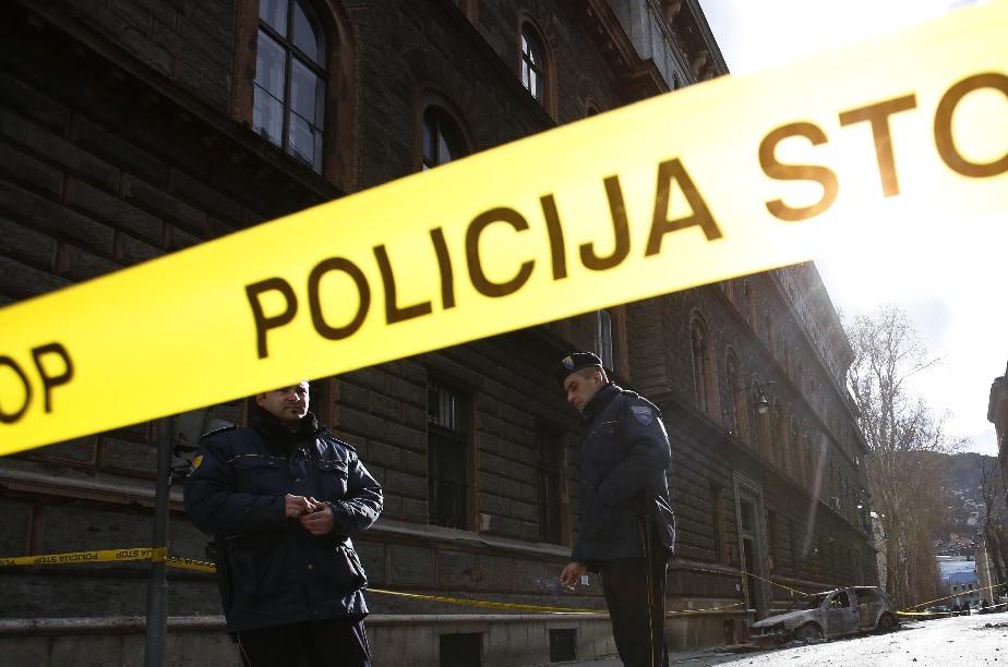 SAOBRAĆAJNA NESREĆA NA AUTO-PUTU A1! Saobraćaj potpuno obustavljen, policija na terenu