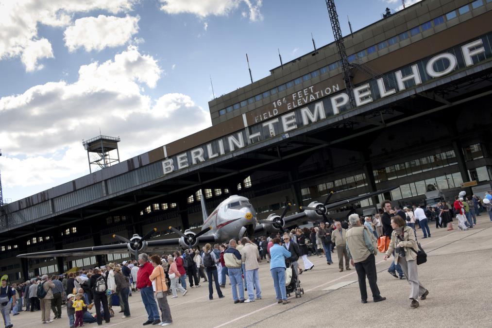 Aerodrom u Berlinu zatvoren 45 minuta zbog upozorenja na dron