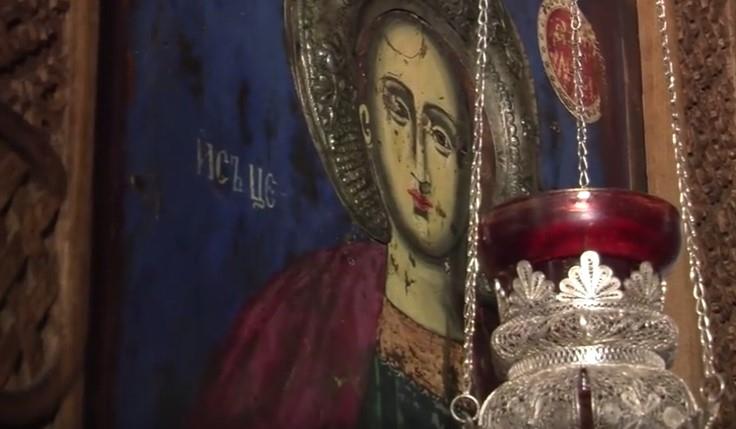 Ovaj svetac štiti bolesne, lekare i putnike, a narod veruje da svaki posao započet na njegov dan prati uspeh - ovo su običaji vezani za Svetog Pantelejmona