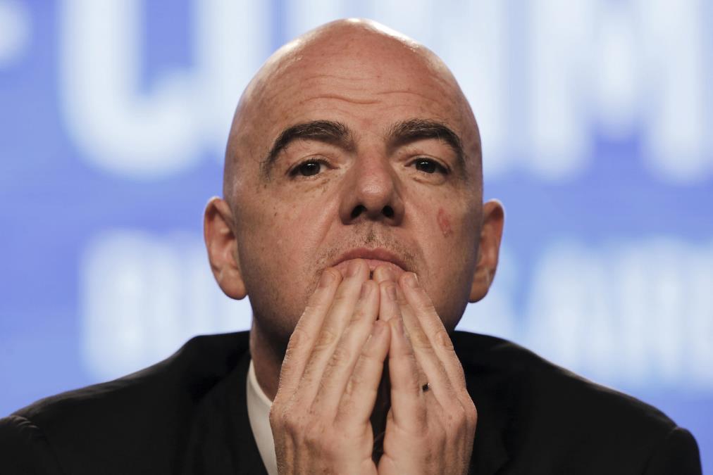 FIFA MENJA FUDBAL IZ KORENA! Stižu pravila koja će šokirati 