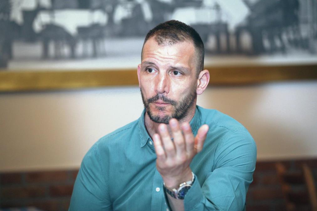 "LETEO SAM 86 METARA, REBRA SU MI BILA SLOMLJENA" Bolno priznanje Dače Ikodinovića o jezivom udesu: Probudio se u šok sobi, oko njega ljudi u kesama...