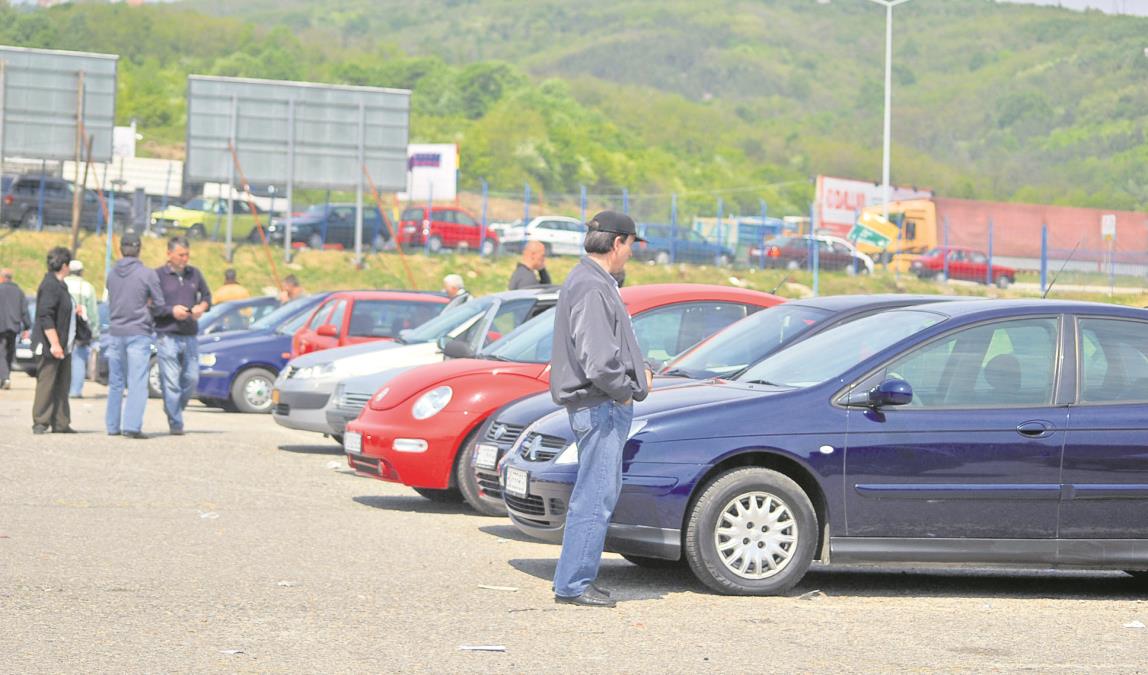 Imate li neki od ovih automobila u garaži? Ovim modelima iz 80-ih i 90-ih jako raste cena