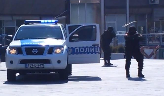 JULIJA I MARKO IZ SRBIJE UHAPŠENI ZBOG BOMBAŠKOG NAPADA U KOTOR VAROŠI: Napravili haos, oštećeno više objekata i vozilo