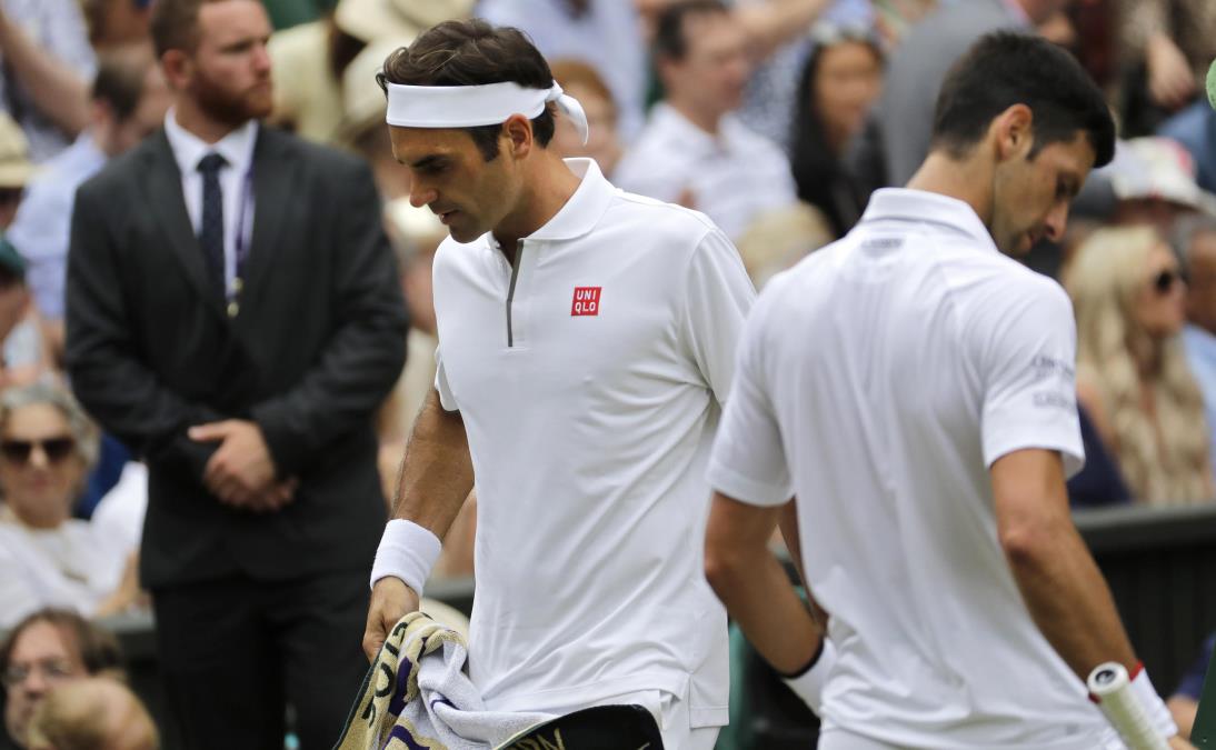 FEDERER OVO NIKADA NIJE PREBOLEO! Kako je Novak utišao londonsku "gospodu" i naneo mnogo bola slavnom Švajcarcu!