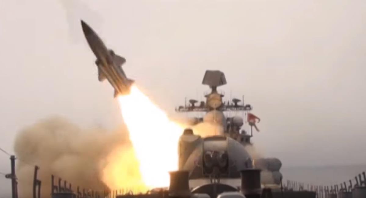 PANIKA U NATO: U Ukrajini pronađene ruske rakete sa osiromašenim uranijumom?! 