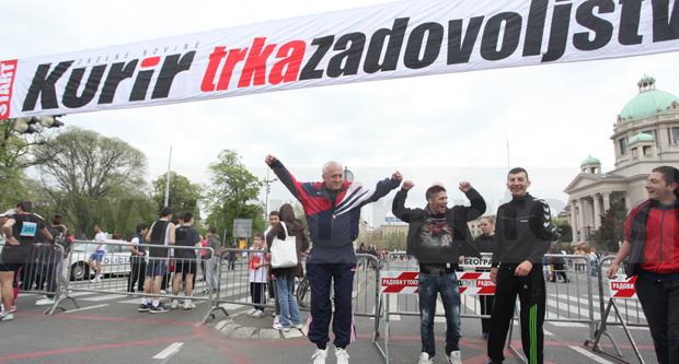 beogradski-maraton-2012-kurir-trka-zadovoljstva.jpg