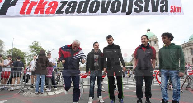 beogradski-maraton-2012-kurir-trka-zadovoljstva.jpg