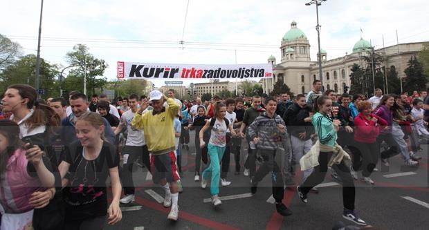 beogradski-maraton-2012-kurir-trka-zadovoljstva.jpg