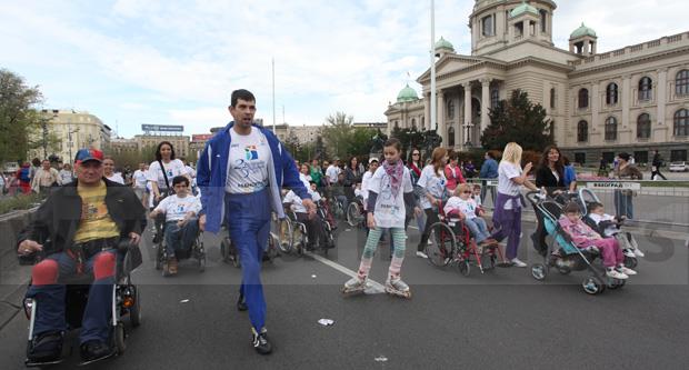 beogradski-maraton-2012-kurir-trka-zadovoljstva.jpg