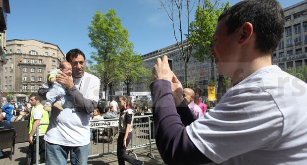 beogradski-maraton-2012-kurir-trka-zadovoljstva.jpg