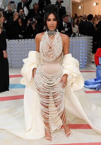 kim-kardasijan-met-gala-profimedia0773230870.jpg