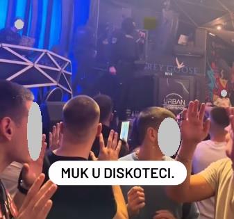 racija-u-diskoteci.jpg