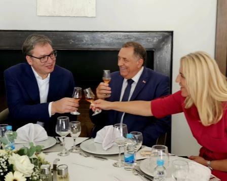 stanari-aleksandar-vucic--buducnostsrbijeav--instagram-photos-and-videos-2.jpg