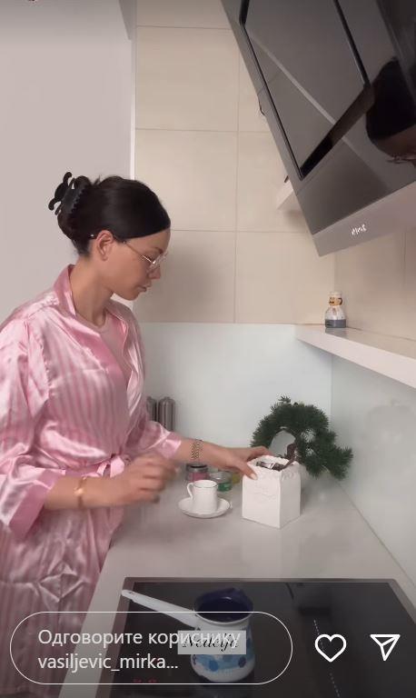 2025-01-13 08_24_03-Приче • Instagram.jpg