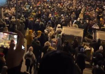 2025-01-17 18_43_40-WhatsApp.jpg