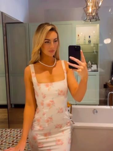 Mikaela 3.jpg