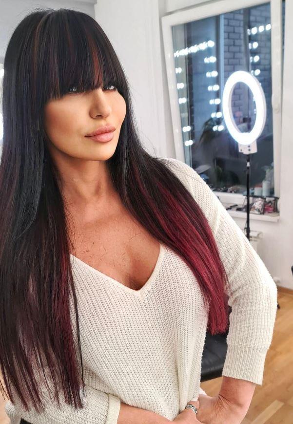 2025-02-04 07_37_29-Instagram.jpg