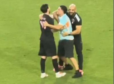 2025-02-04 21_25_58-Castro1021 on X_ _Someone finally defeated Messi’s bodyguard 😂https___t.co_qQzJ.jpg