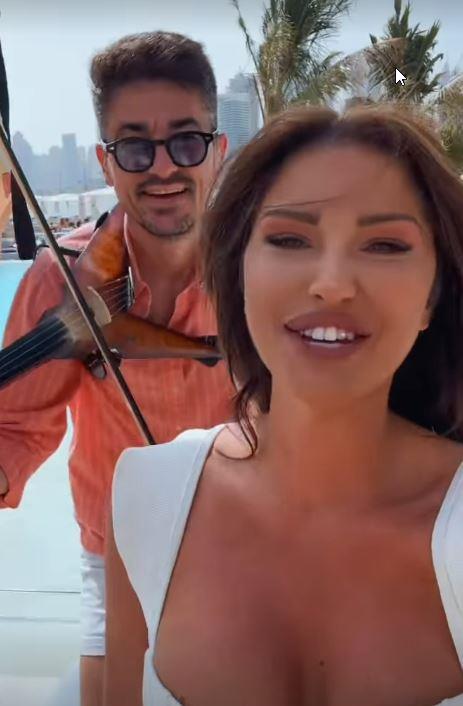 Ana Radulović objavila kadrove iz Dubaija, evo kako voditeljka uživa nakon ravoda