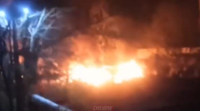 2025-04-17 07_22_00-(1) NEXTA on X_ _‼️JUST IN_ RUSSIANS UNLEASH HELL ON DNIPRO WITH 'SHAHED' DRONES.png