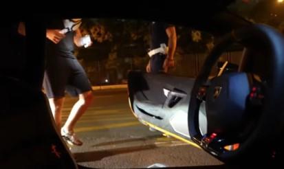 Baku Prase zaustavila policija