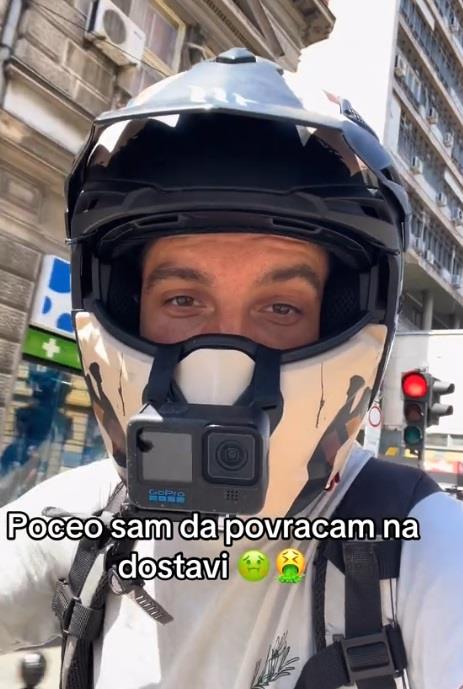 Dostavljač priča o neprijatnom iskustvu