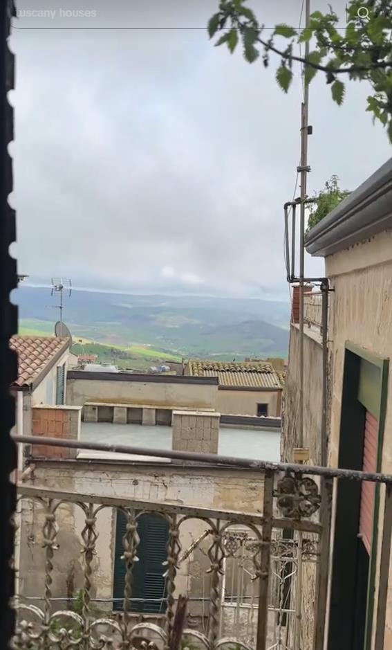 Sređivanje kuće na Siciliji