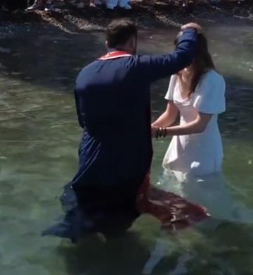 Teolog Aleksandar Đurđević, krštenje na Krfu4.jpg