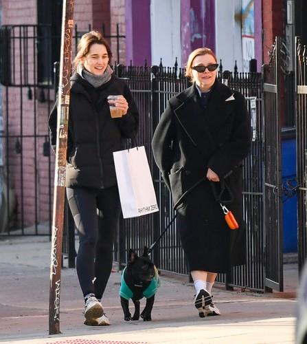 Kloi Grejs Morec, Kejt Harison