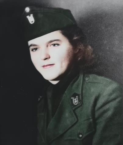 Maja Buždon u ustaškoj uniformi