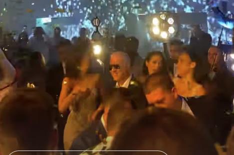 Saša Matić proslavlja ćerki rođendan, torta na četiri sprata