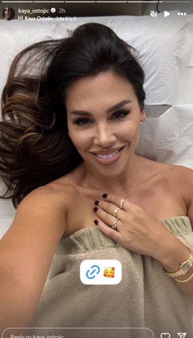 Kaja Ostojić u peškiru