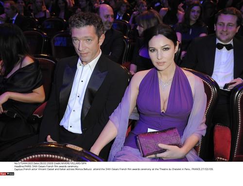 Monika Beluči, Vensan Kasel