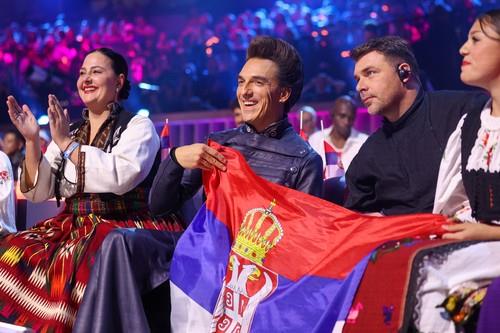 Slobodan Trkulja tokom nastupa na Interviziji 2025 u Rusiji