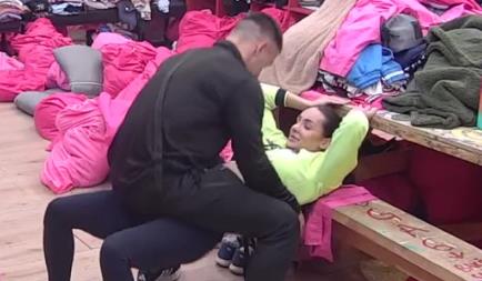 Dušica Đokić i Viktor Gagić u vreloj akciji