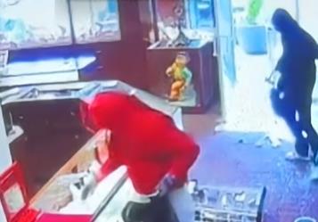 pljačka zlatare Sijetl