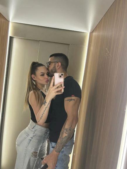 Ana Jovanović sa verenikom