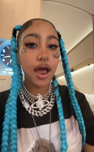 nort vest tetovaže po licu (1).jpg