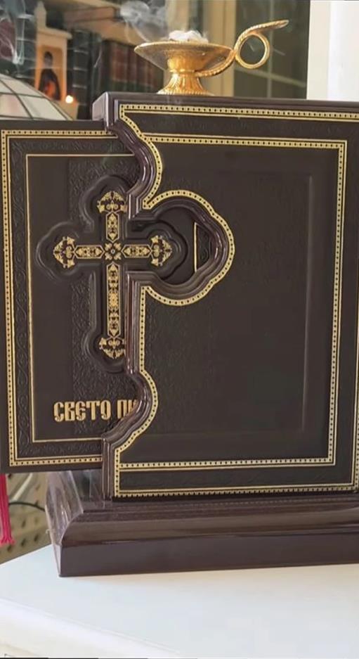 Lidija Vukićević slavi krsnu slavu Svetu Petku