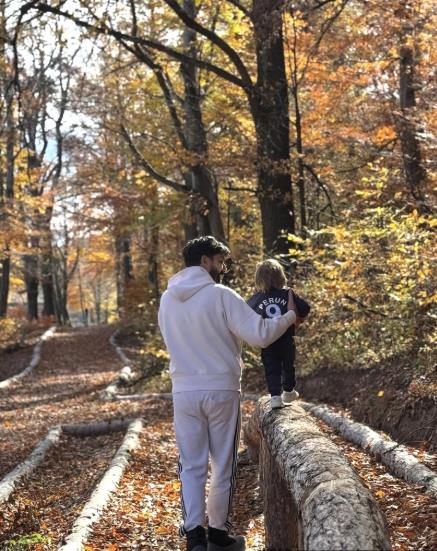 Ognjen Amidžić sa Minom i sinom na planini
