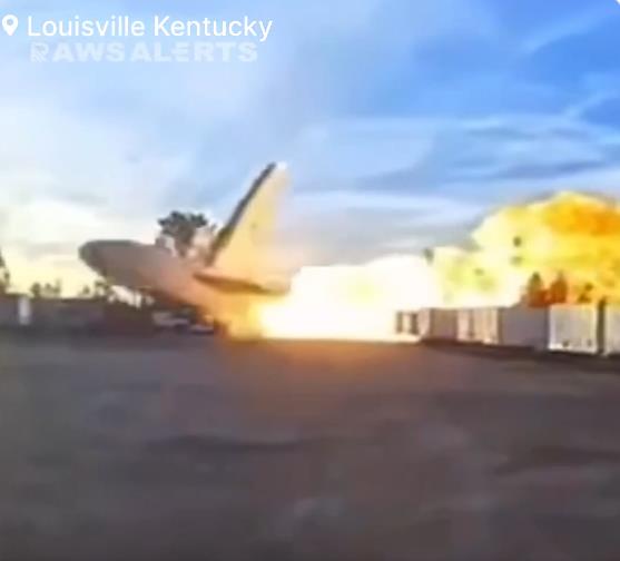 Luivil Kentaki pad aviona