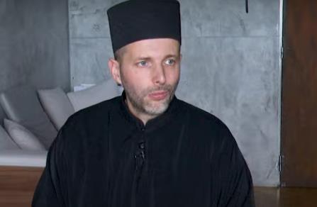 Sveštenik Željko Jovanović