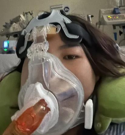 Ana Darla u bolnici.jpg