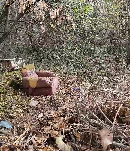 mesto zločina (2).png