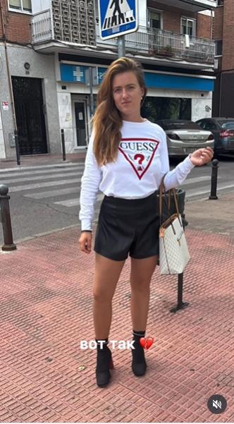 Nina, usvojena bliznakinja, danas.jpg