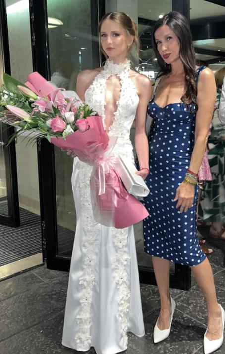 Snežana Dakić sa ćerkom Laurom