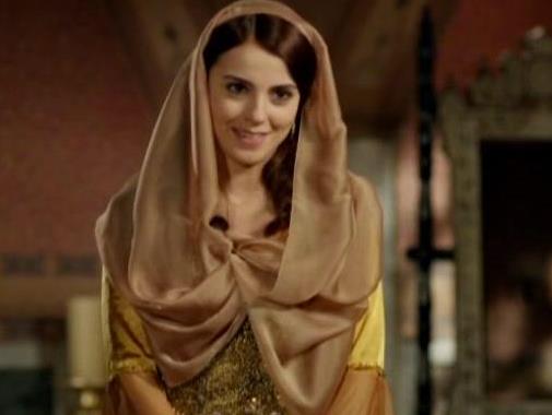 Ezgi Ejuboglu u seriji Sulejman Veličanstveni (2).png