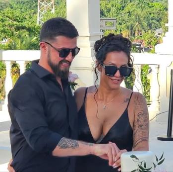 Sara Vintrip i njen suprug