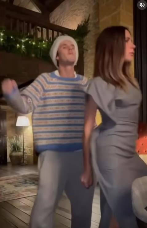 Ples Viktorije Bekam sa sinom Kruzom Bekamom